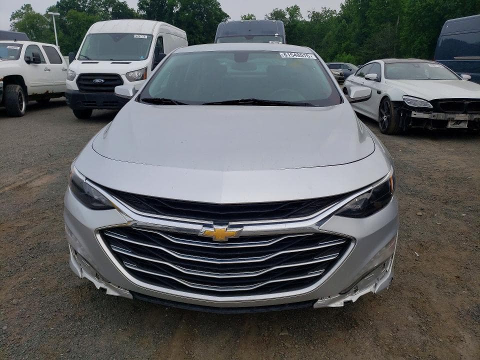 2019 CHEVROLET MALIBU LT LT 5