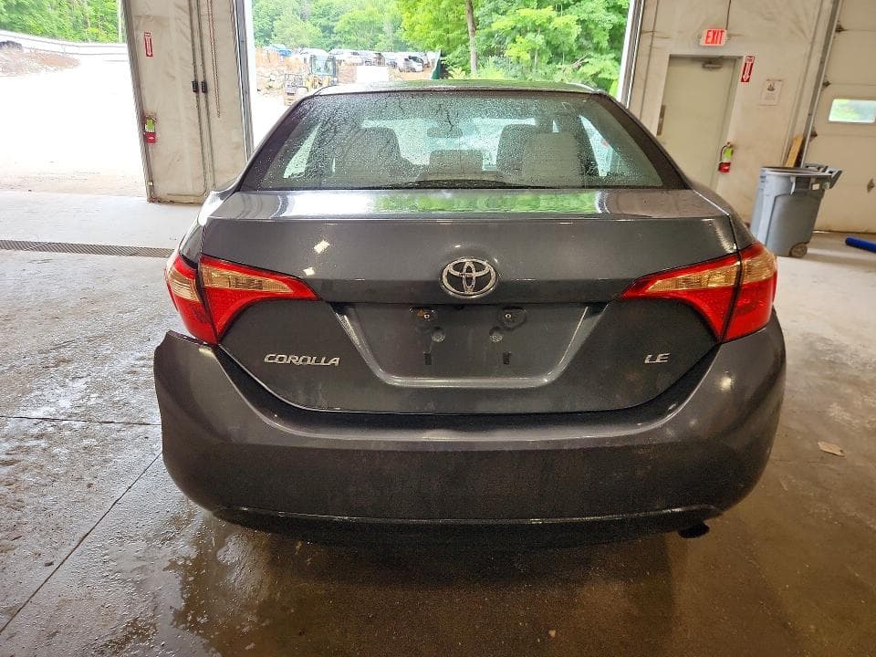2017 TOYOTA COROLLA LE 6