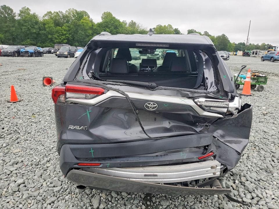 2020 TOYOTA RAV4 LIMITED 6