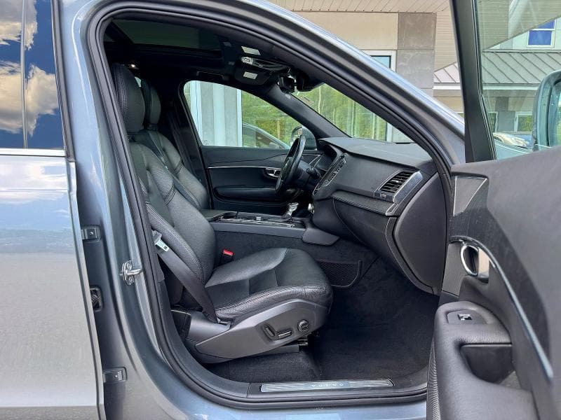 2020 VOLVO XC90 T6 MOMENTUM T6 MOMENTUM 5