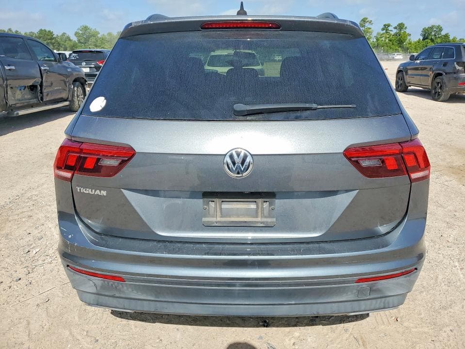 2020 VOLKSWAGEN TIGUAN S 6