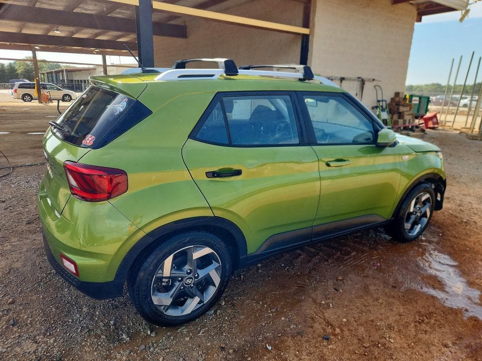 2023 HYUNDAI VENUE SEL SEL 3