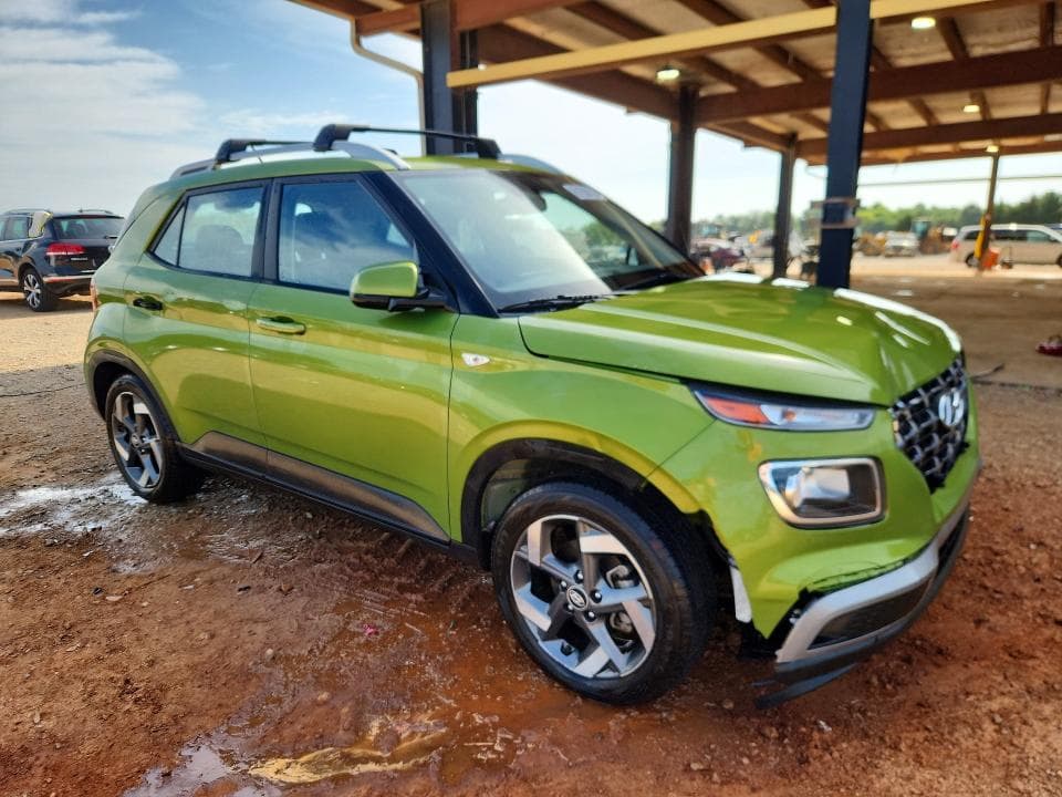 2023 HYUNDAI VENUE SEL SEL 4
