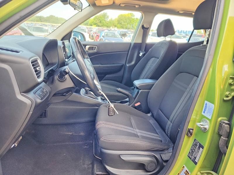 2023 HYUNDAI VENUE SEL SEL 7