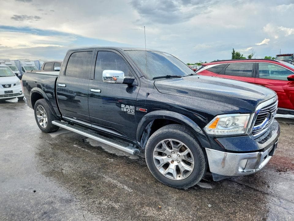 2019 RAM 1500 CLASSIC LARAMIE LARAMIE 4