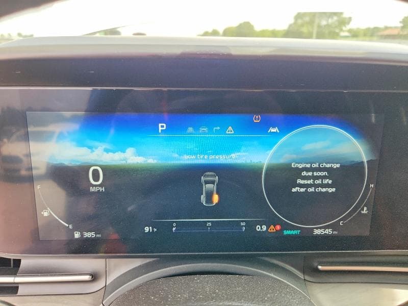 2024 KIA CARNIVAL SX 9