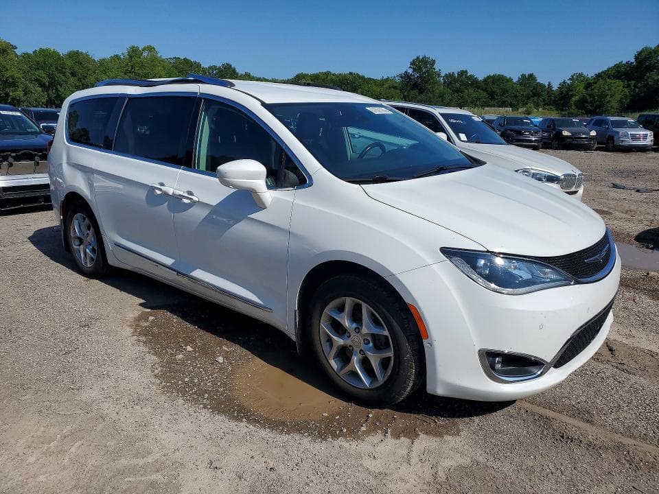 2017 CHRYSLER PACIFICA TOURING L PLUS 4