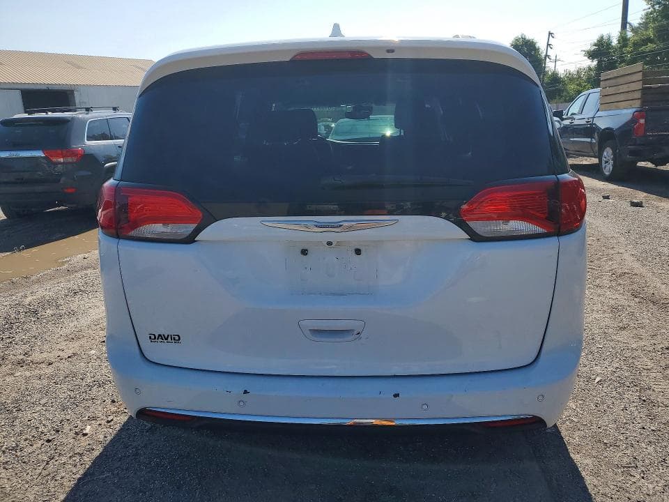 2017 CHRYSLER PACIFICA TOURING L PLUS 6
