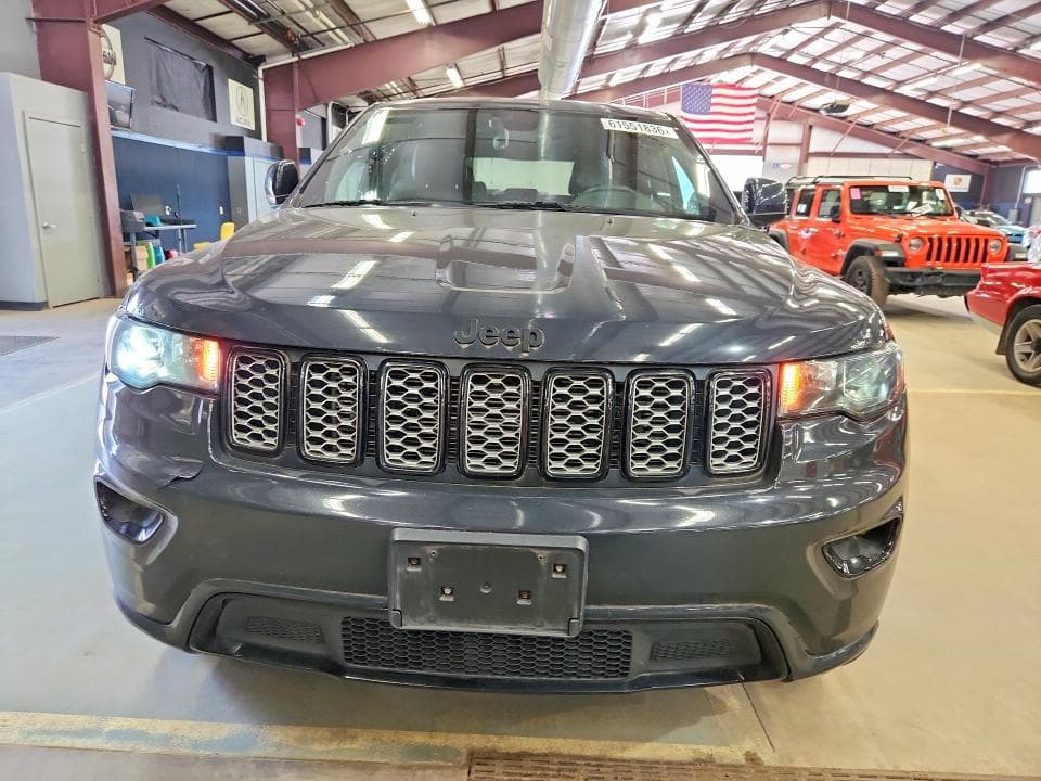 2018 JEEP GRAND CHEROKEE LAREDO LAREDO 5
