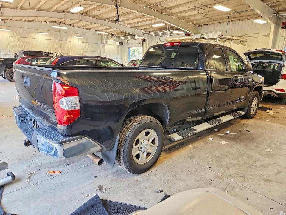 2017 TOYOTA TUNDRA 3