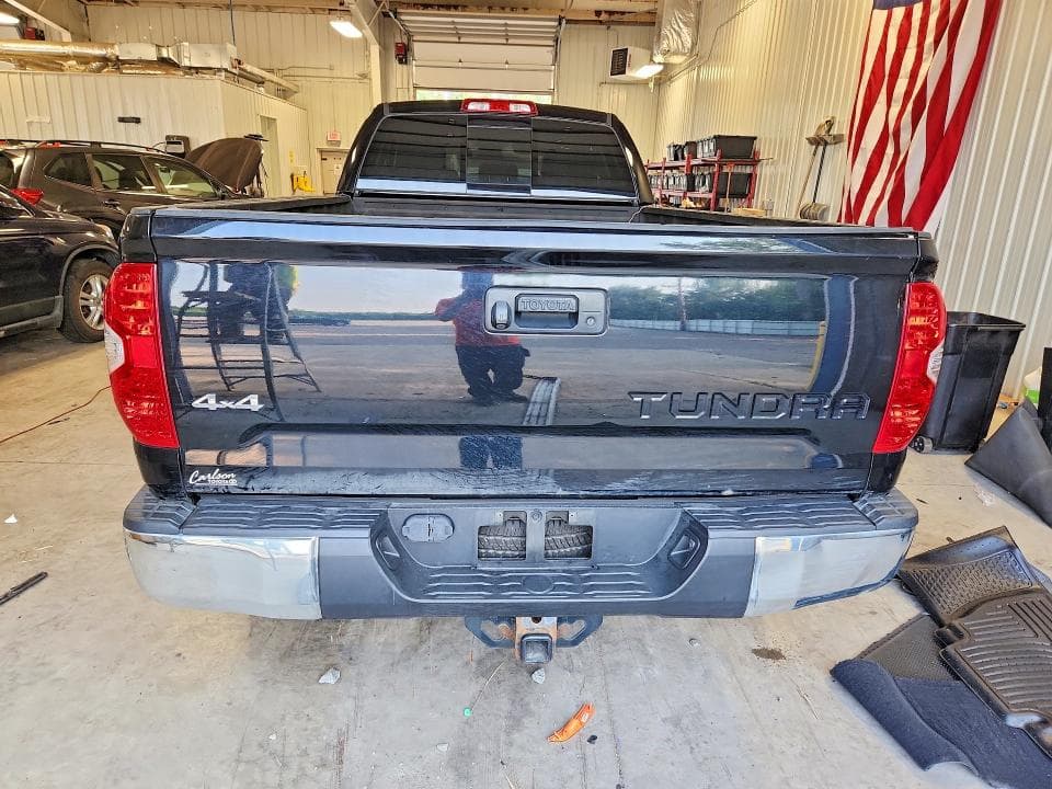 2017 TOYOTA TUNDRA 6