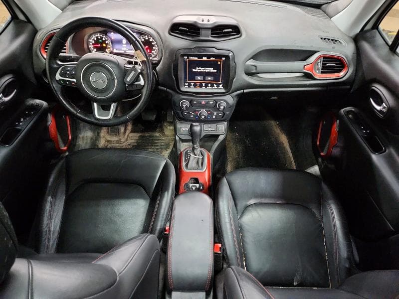 2018 JEEP RENEGADE TRAILHAWK 8