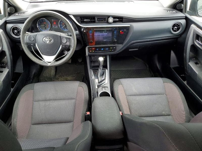 2019 TOYOTA COROLLA LE 8