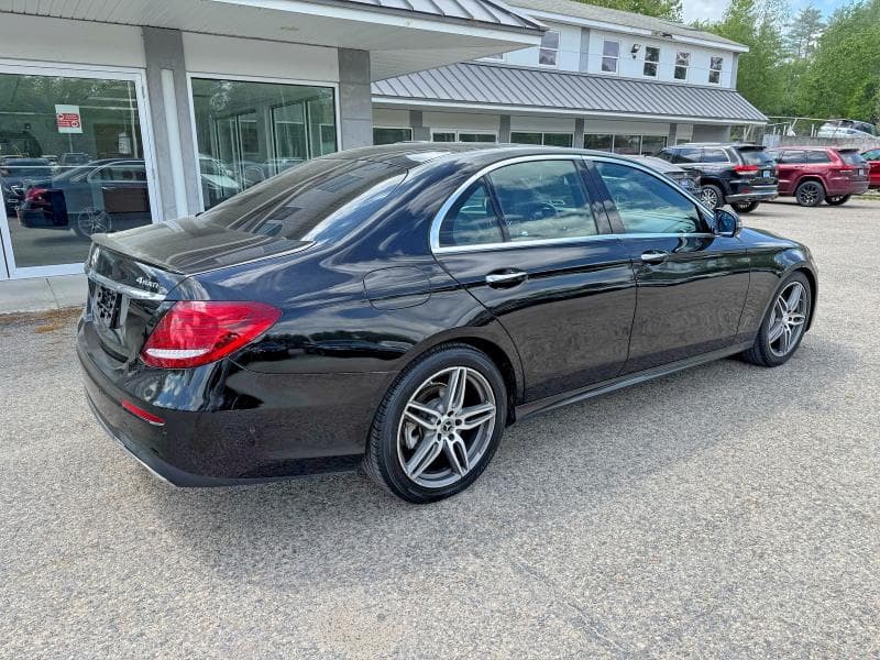2018 MERCEDES-BENZ E-CLASS 300 4MATIC 4