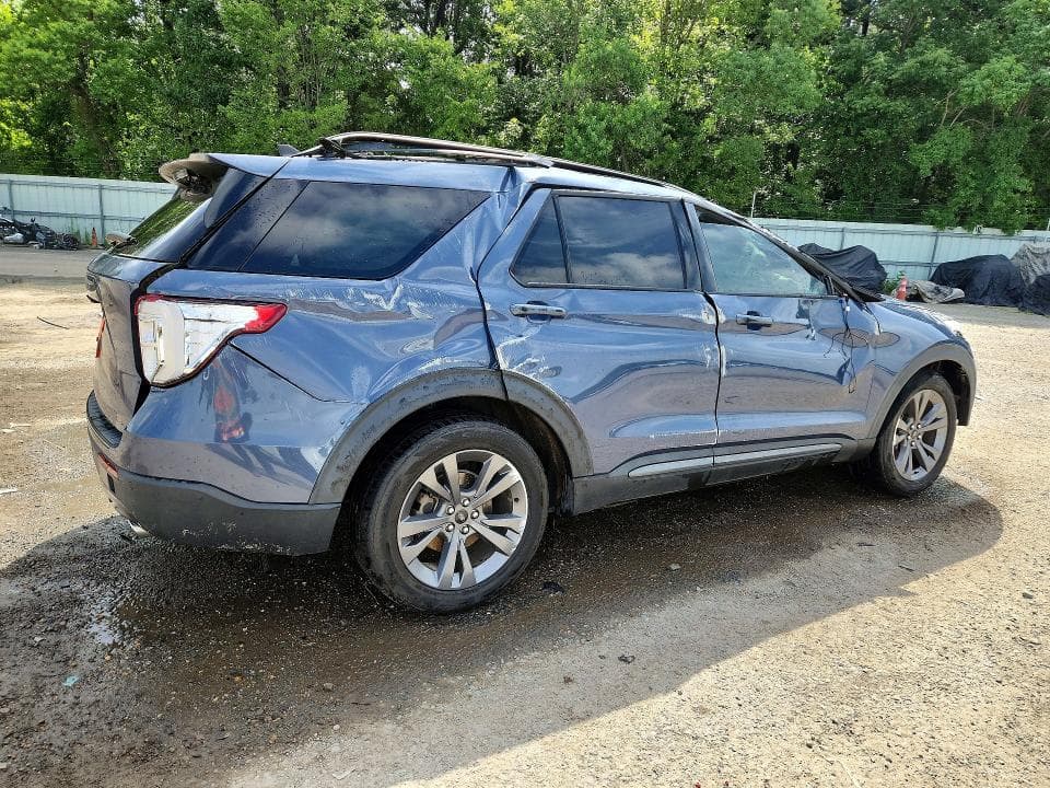 2021 FORD EXPLORER XLT 3