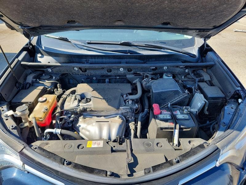 2017 TOYOTA RAV4 LE LE 11