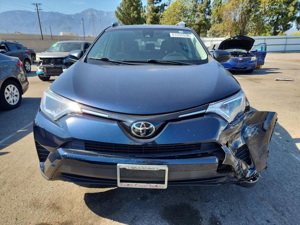 2017 TOYOTA RAV4 LE LE 5
