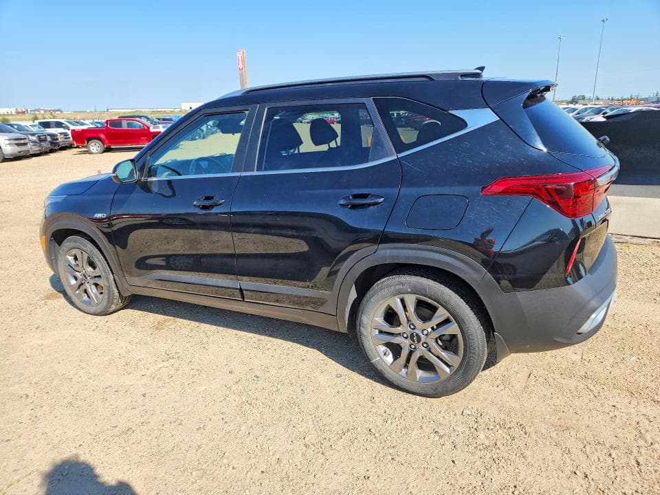 2022 KIA SELTOS S 2