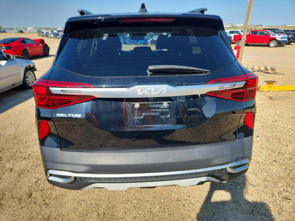 2022 KIA SELTOS S 6