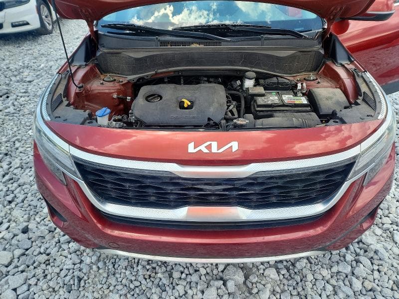 2023 KIA SELTOS S 11