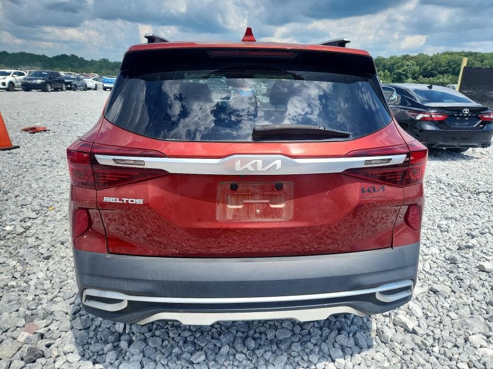 2023 KIA SELTOS S 6