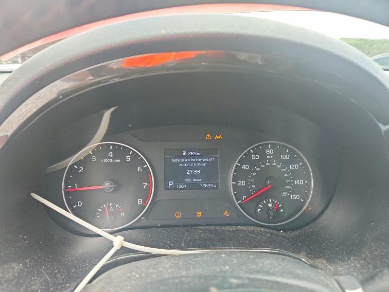 2023 KIA SELTOS S 9