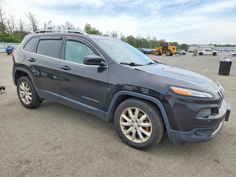 2017 JEEP CHEROKEE LIMITED 4