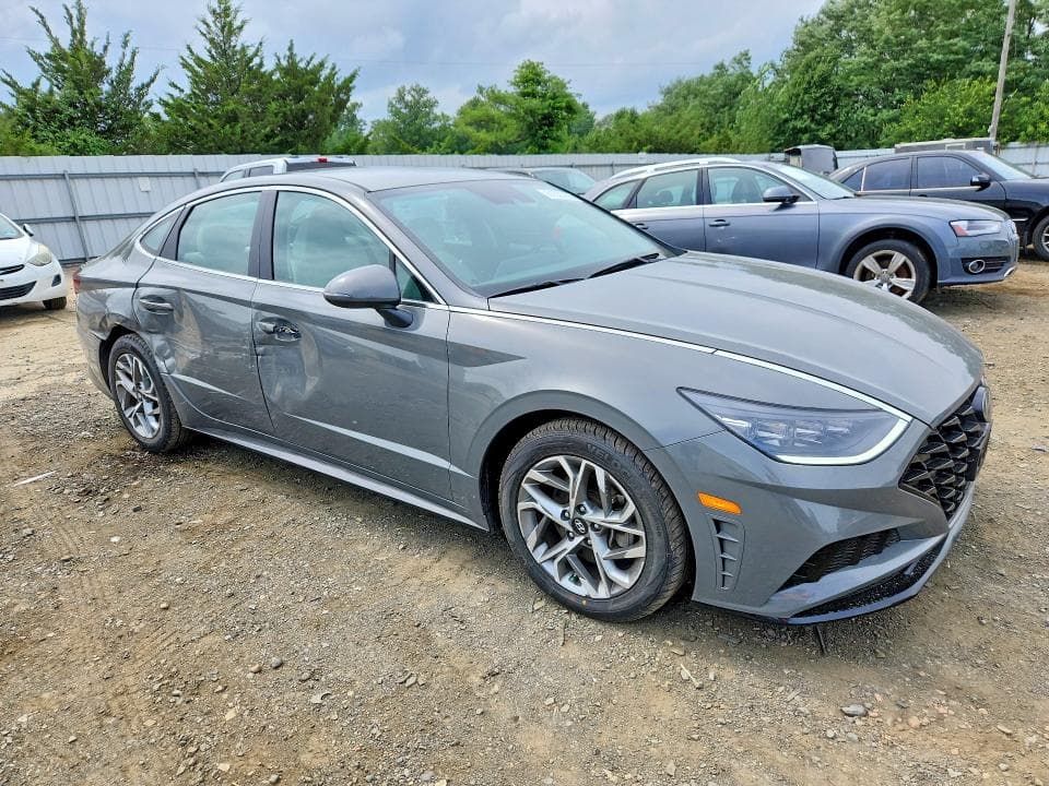 2023 HYUNDAI SONATA SEL 4