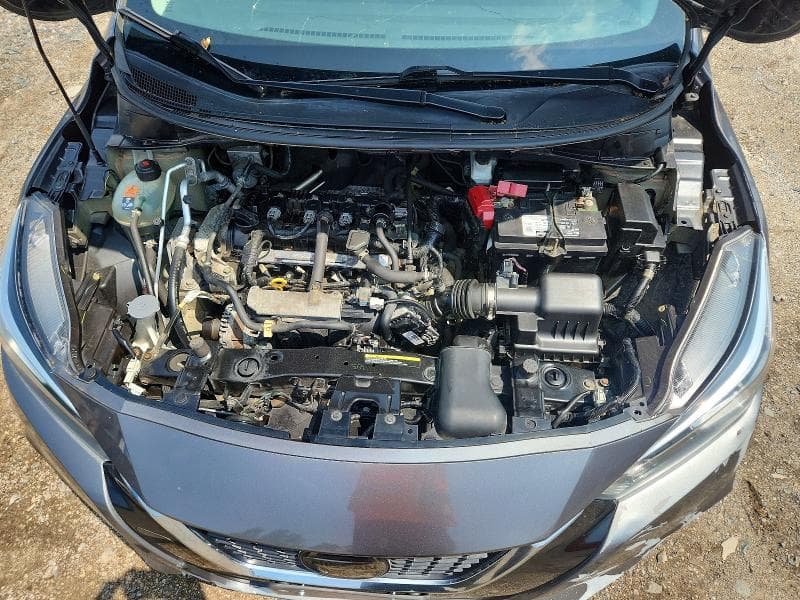2021 NISSAN VERSA SV 11