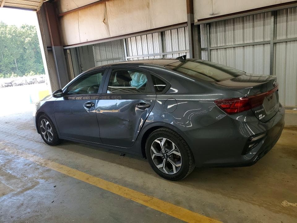 2021 KIA FORTE LXS 2