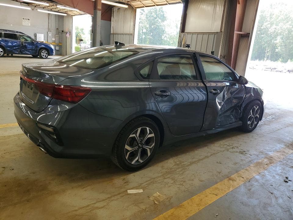 2021 KIA FORTE LXS 3