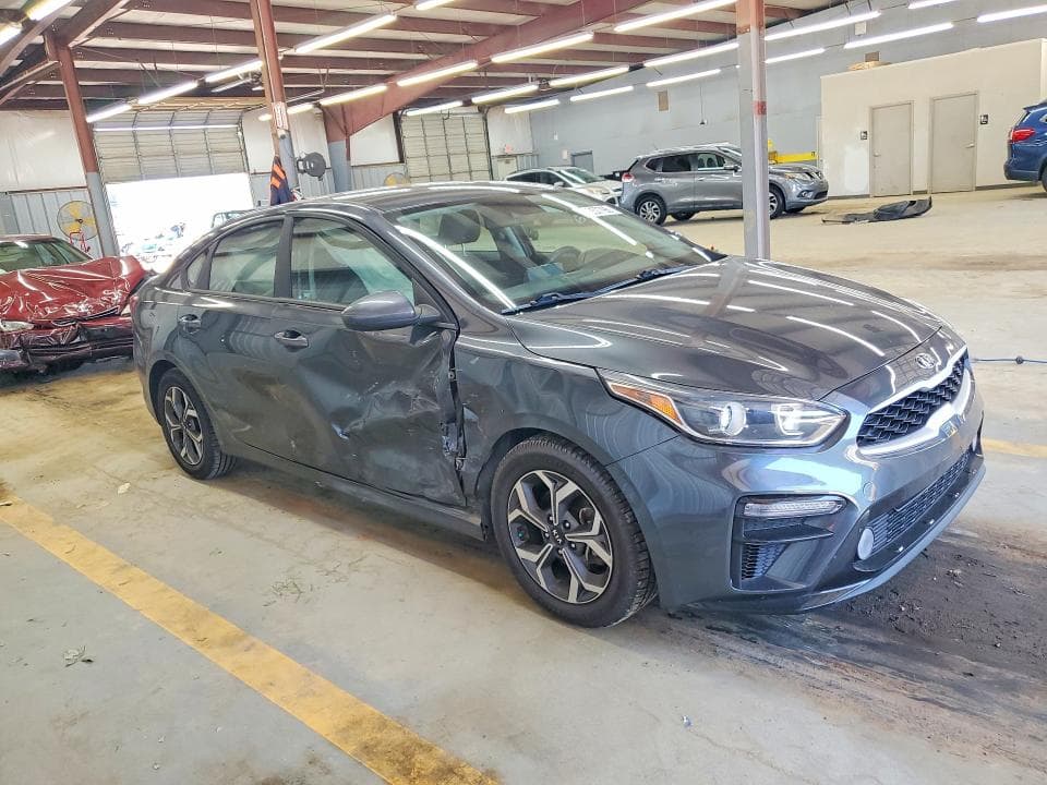 2021 KIA FORTE LXS 4