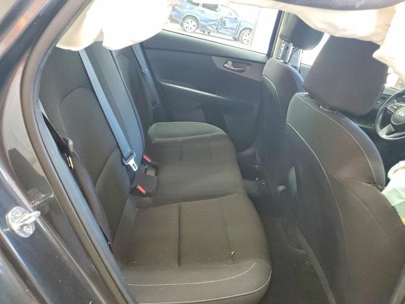 2021 KIA FORTE LXS 10