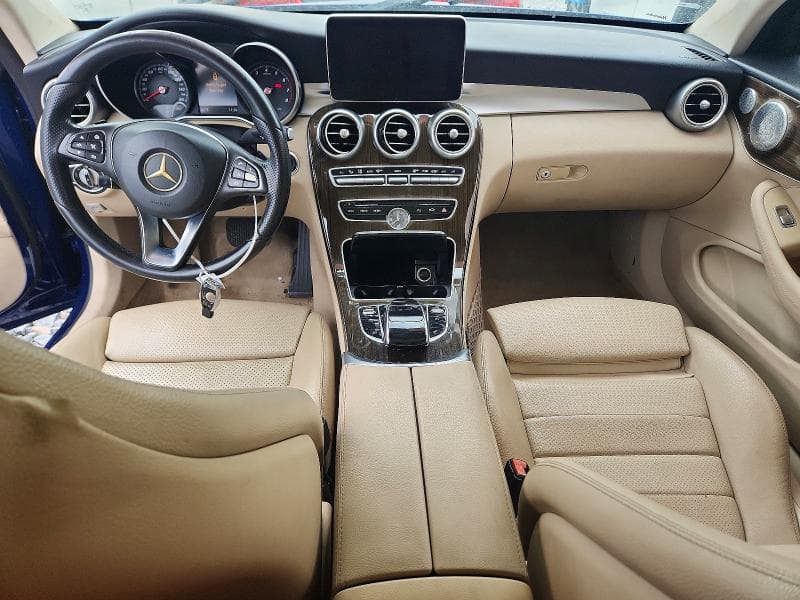 2017 MERCEDES-BENZ C 300 8