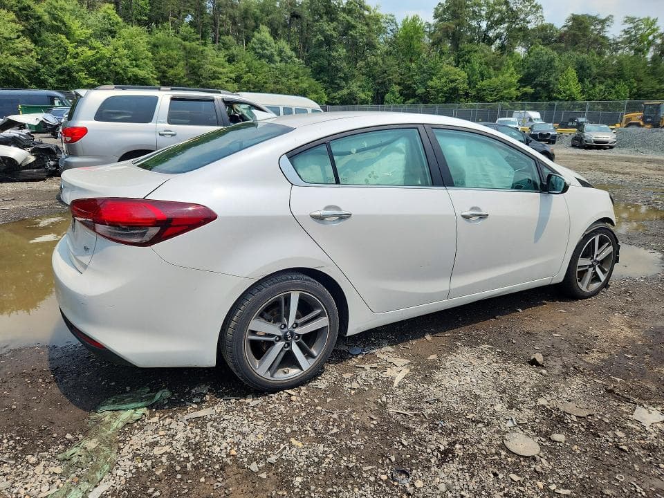 2017 KIA FORTE EX 3