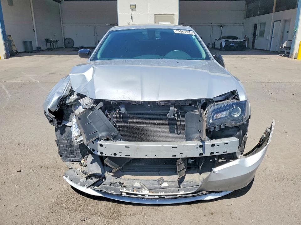 2020 CHRYSLER 300 TOURING 5