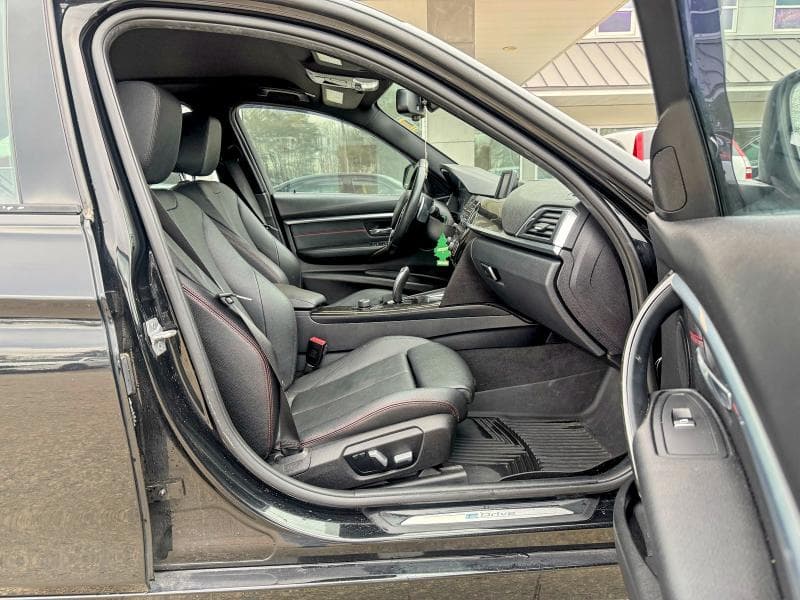 2018 BMW 330E 5