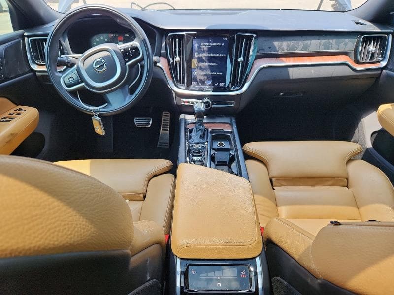 2019 VOLVO S60 T6 INSCRIPTION 8