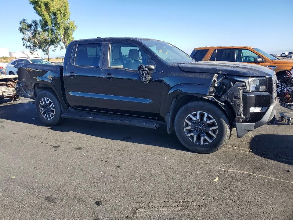 2023 NISSAN FRONTIER SV 4