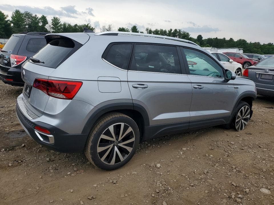 2023 VOLKSWAGEN TAOS SE 3