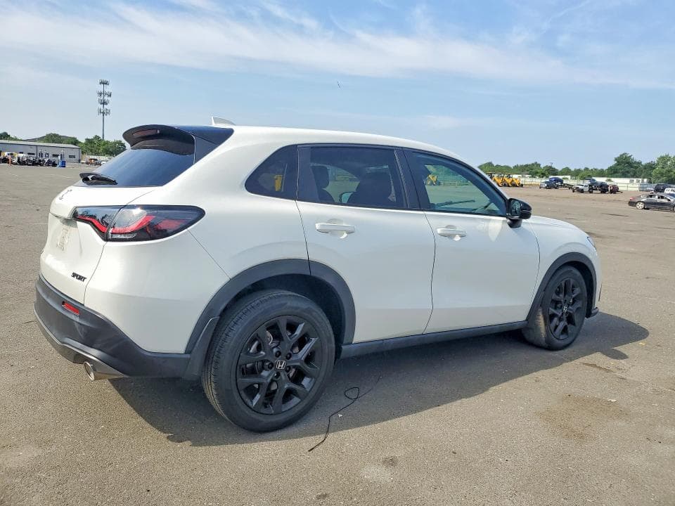 2023 HONDA HR-V SPORT 3