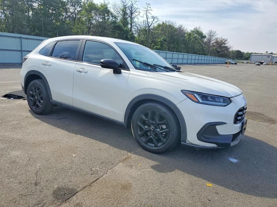 2023 HONDA HR-V SPORT 4