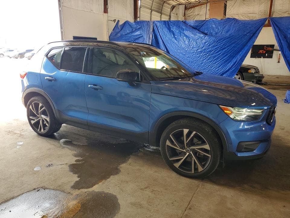 2021 VOLVO XC40 T5 R-DESIGN T5 R-DESIGN 4