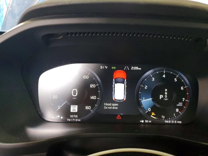 2021 VOLVO XC40 T5 R-DESIGN T5 R-DESIGN 9