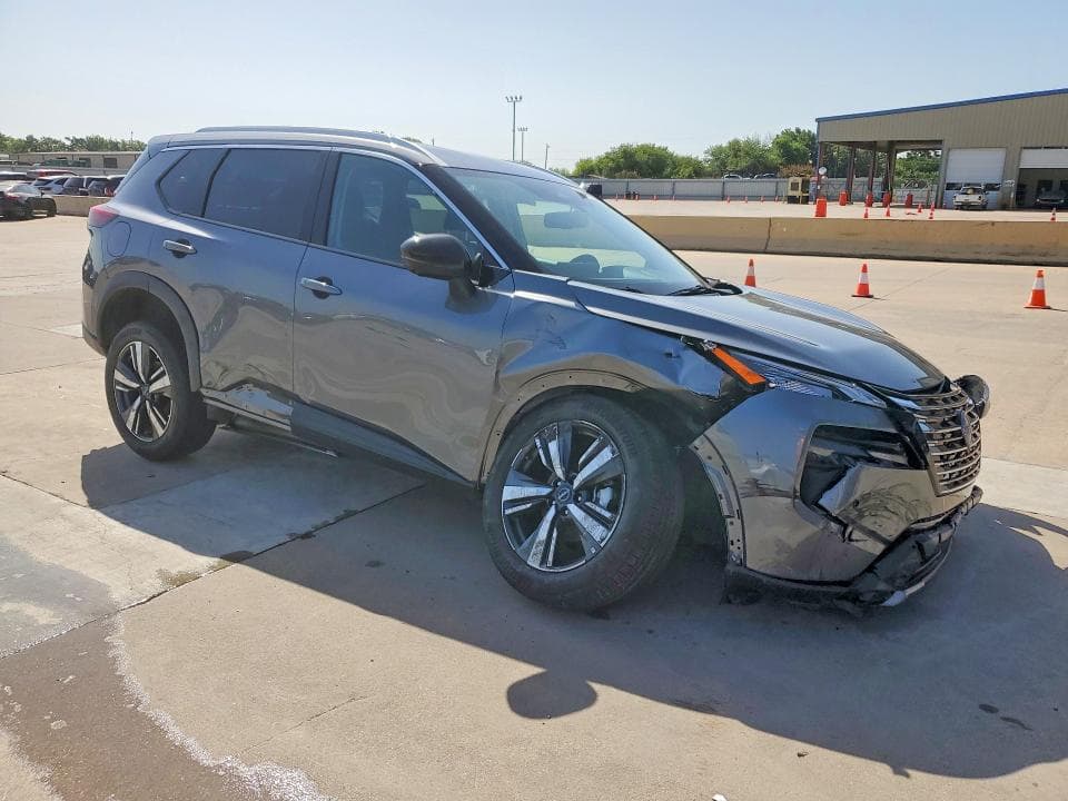 2026 NISSAN ROGUE SL 4