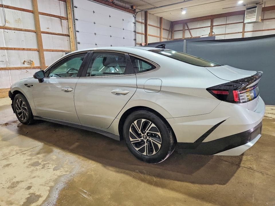 2026 HYUNDAI SONATA HYBRID BLUE 2