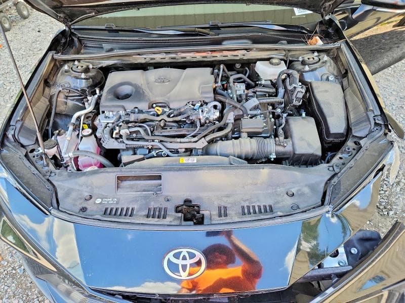 2025 TOYOTA CAMRY SE 11