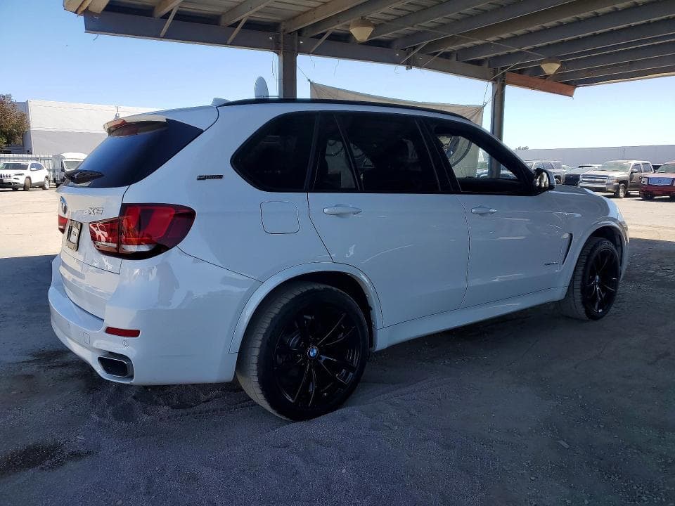 2018 BMW X5 XDR40E 3