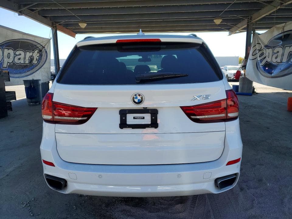 2018 BMW X5 XDR40E 6