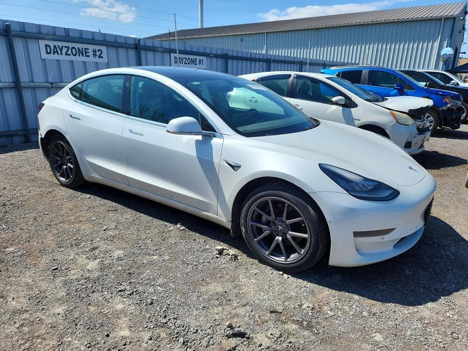 2020 TESLA MODEL 3 4